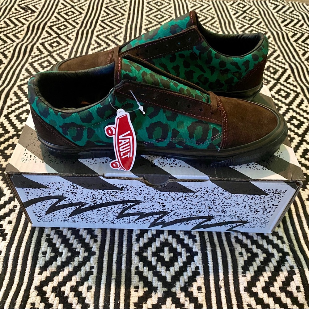 Vans x Stray Rats collaboration (Green/Brown)